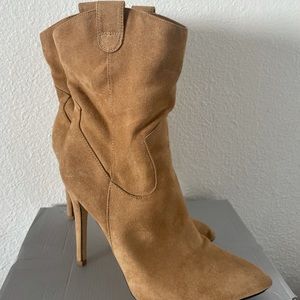 Cowboy Heel boot